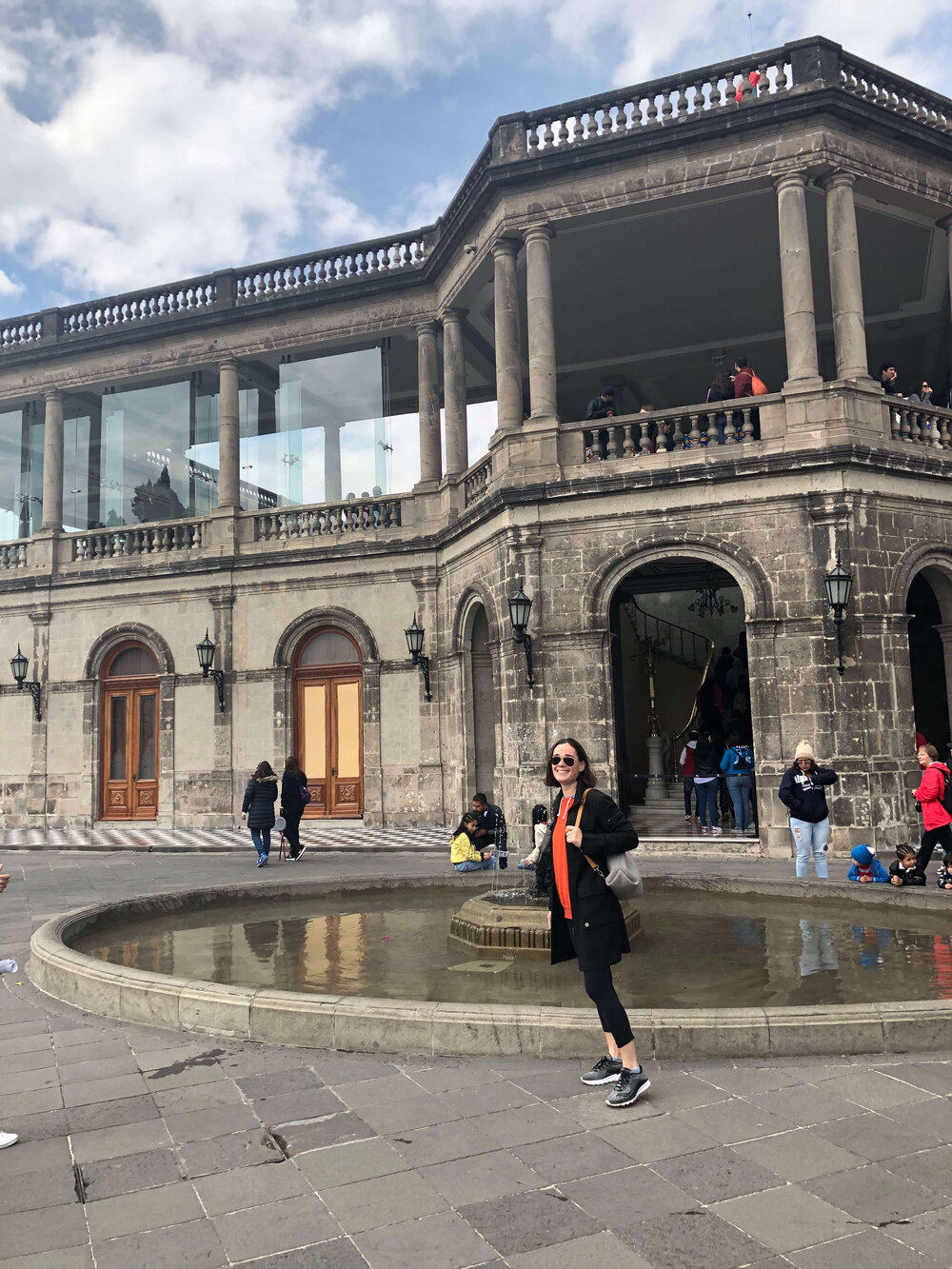 Girl-in-front-fountain-and-Chapultepec-Castle-Exterior
