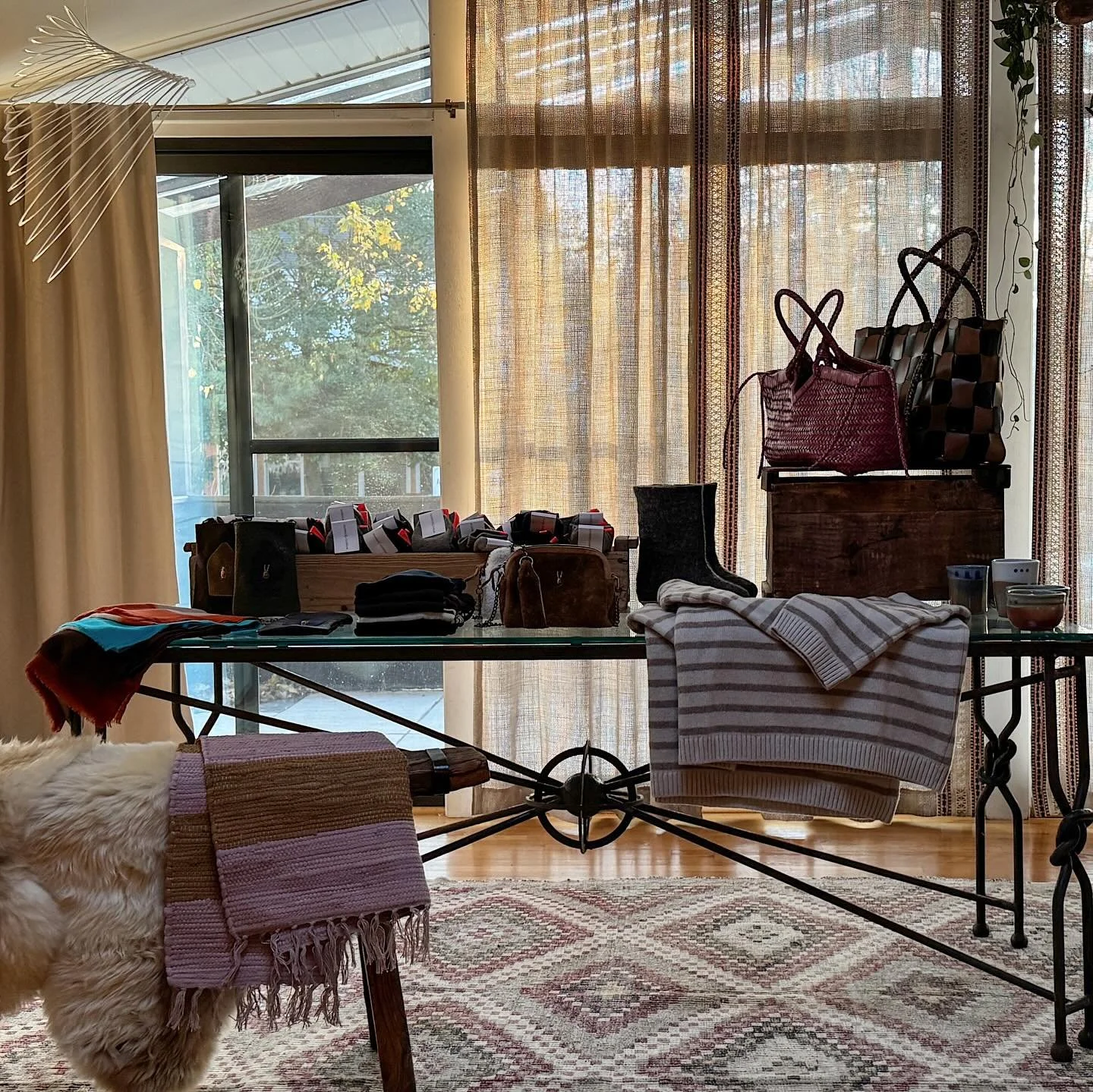 HolidayHaus starts on Nov 29 but we are doing a little dry run tomorrow that leads into a week without access to the Haus so we essentially had to have it all set and ready to go by tonight. The next time we will step foot in the Haus is the day befo