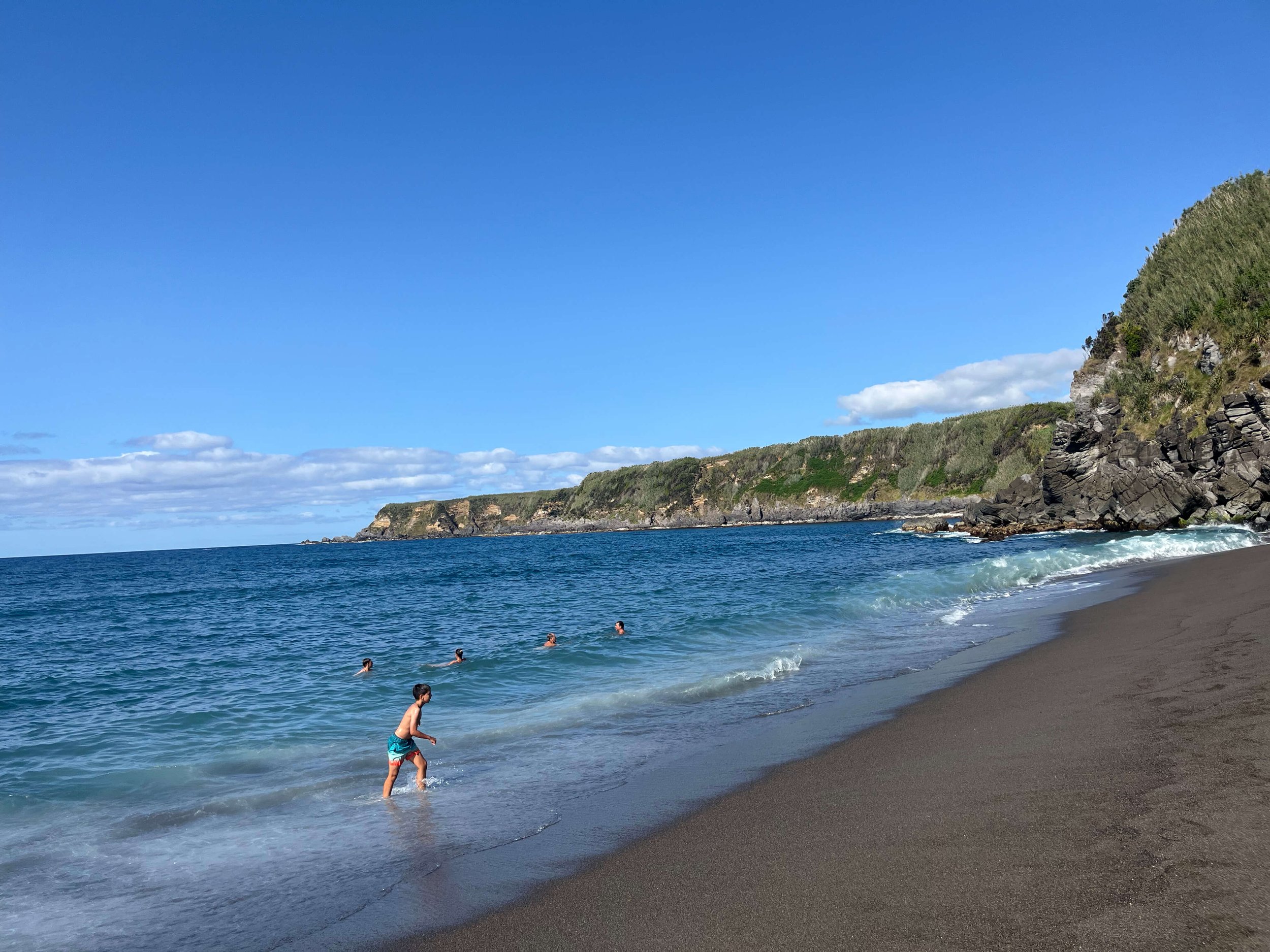 Praia dos Moinhos Beach.jpg