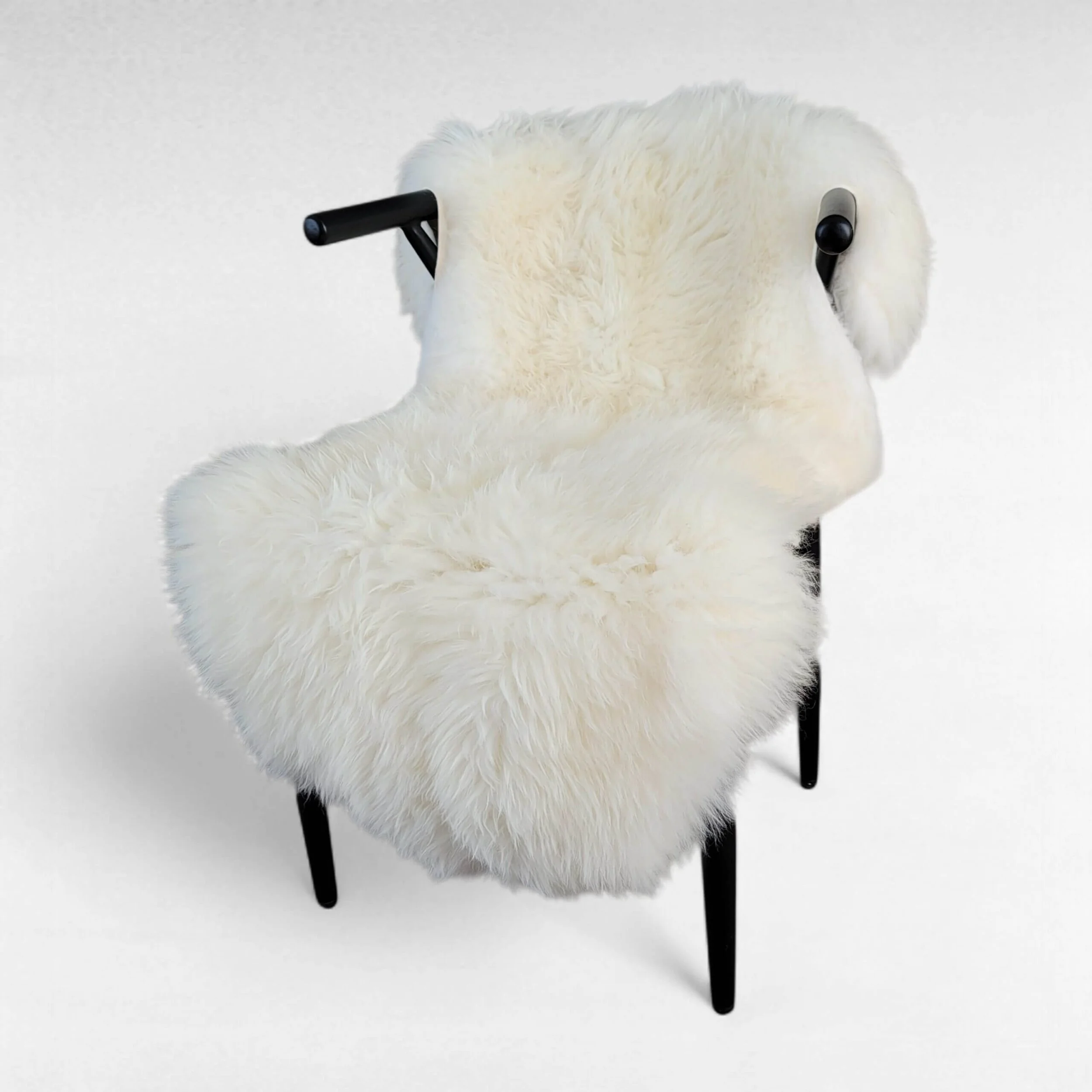 Large Classic Cream Sheepskin 1.jpg