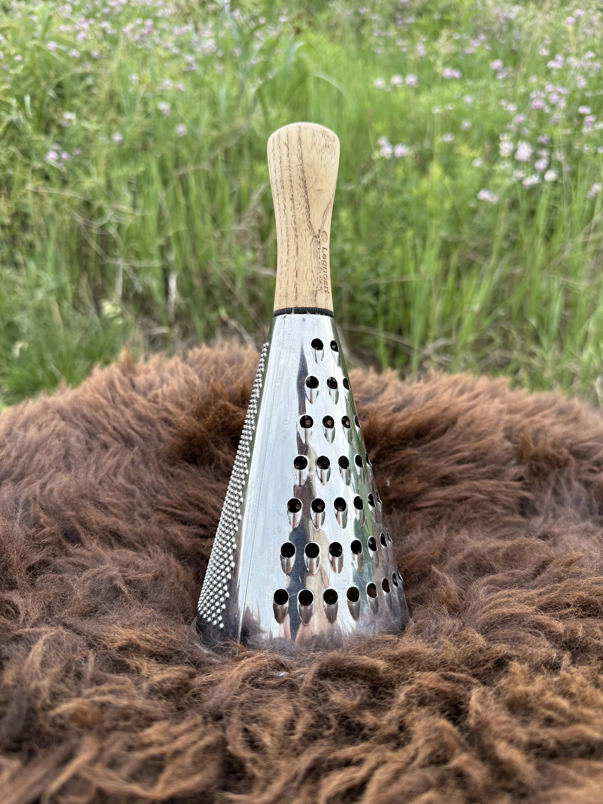 Legnoart Conical Cheese Shredder 1.jpg