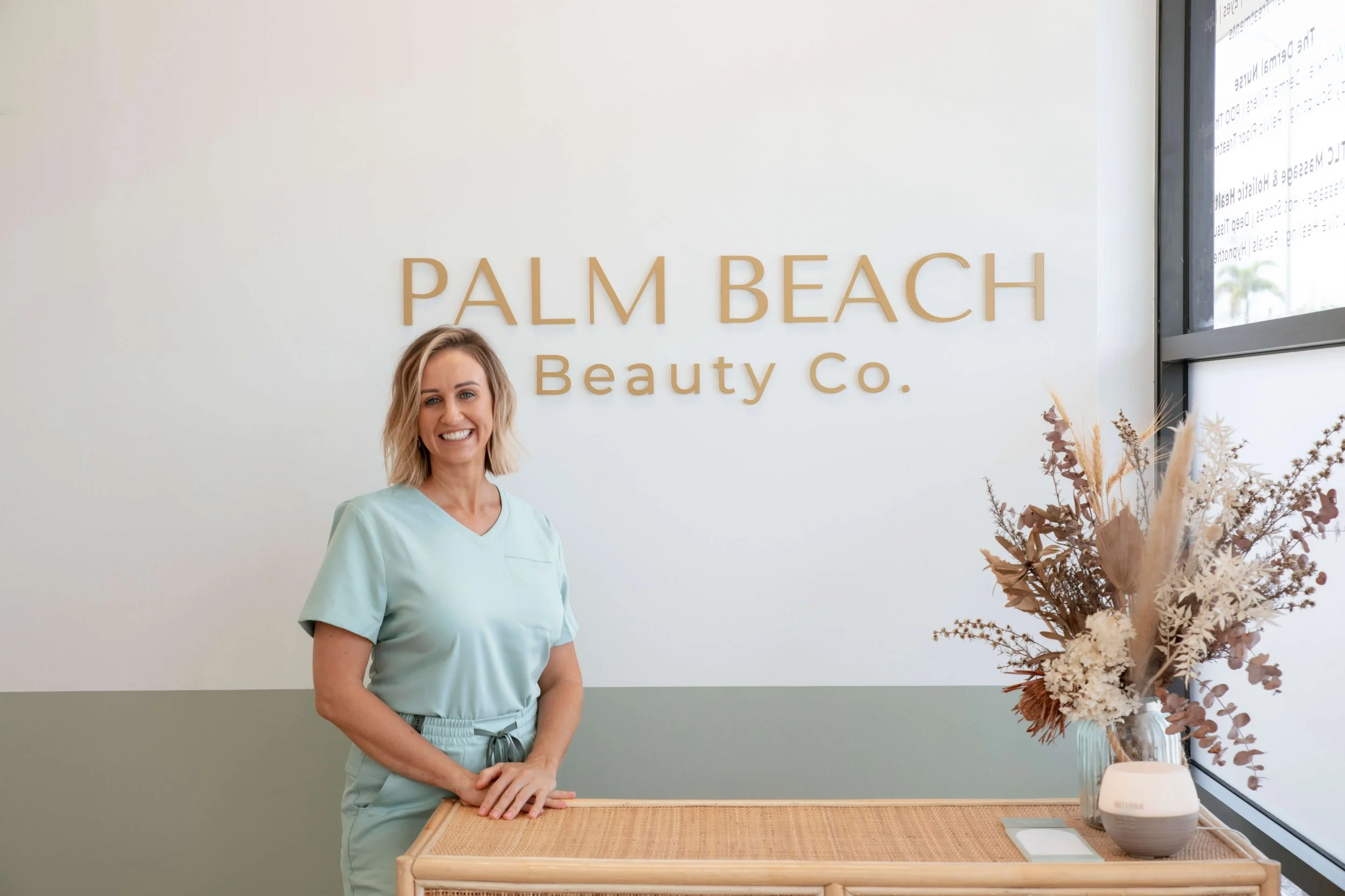 Cosmetic Tattoo Artist Gold Coast | Palm Beach Beauty Co.