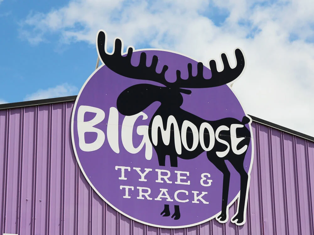 Non-Illuminated-3D-Signs-On-Time-Big-Moose.jpg