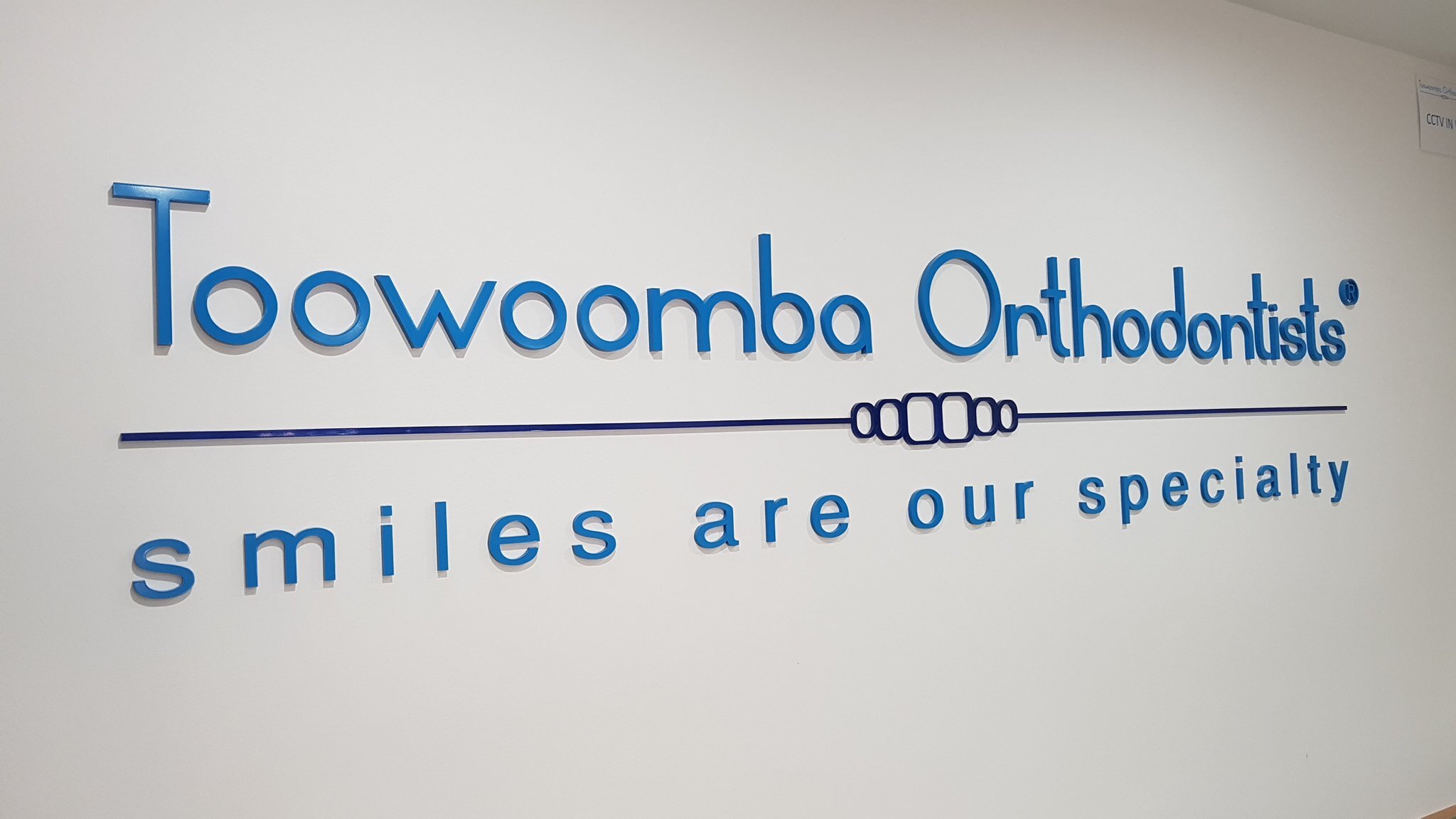 Toowoomba Orthodontists_Internal_3D Painted Reception Sign