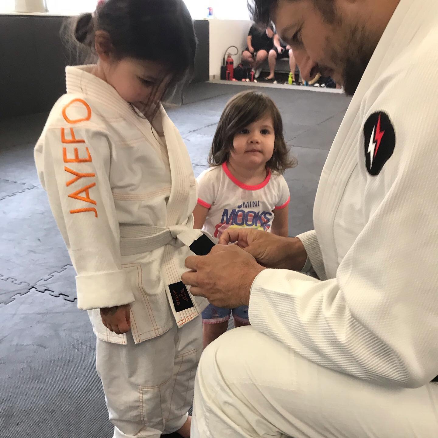 &ldquo;Why is that man putting some tape on your weird clothes big sis?&rdquo;

Having family on the mats, even for these fleeting moments is priceless. You are doing so well L and glad your baby sis was there to see an achievement.