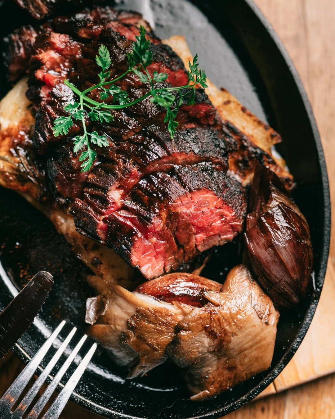 Un plat qui fait toujours l'unanimit&eacute;. Il ne reste qu'&agrave; le go&ucirc;ter.

A dish that never disappoints. All that's left to do is try it. 

#PubSaintPierre #NotYourOrdinaryPub #OldMontreal #OldPort #GensduVieux