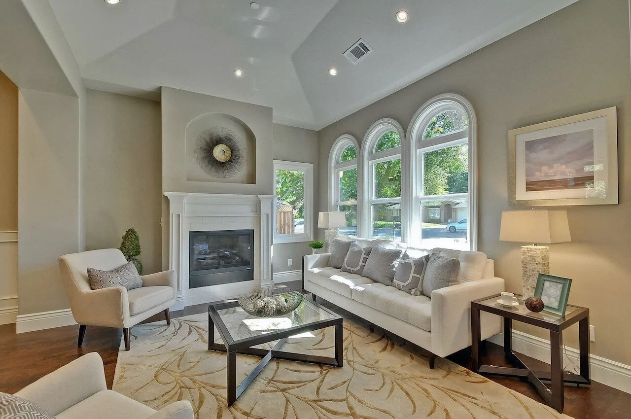 Living            3.jpeg