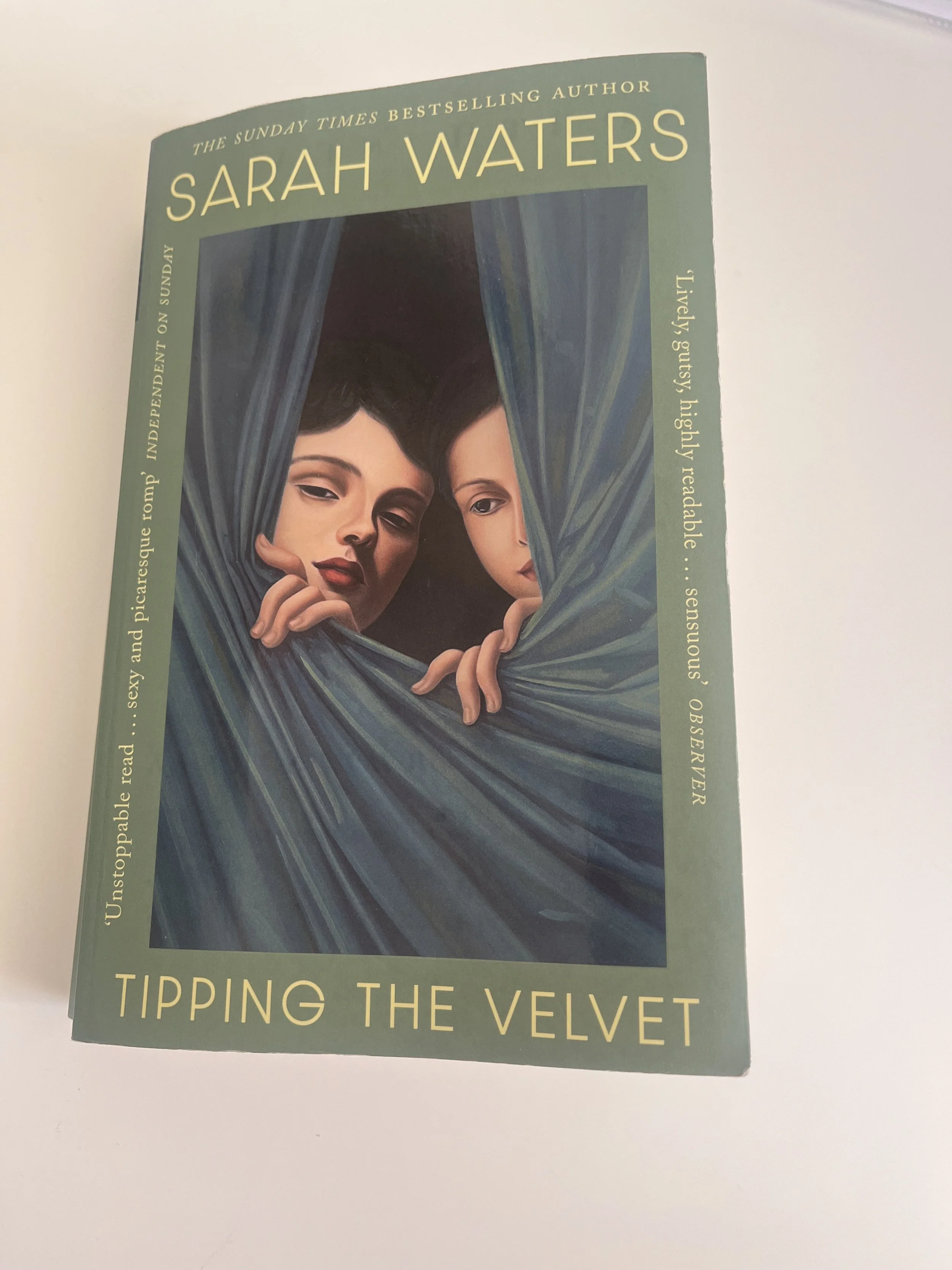 Tipping The Velvet. Sarah Waters