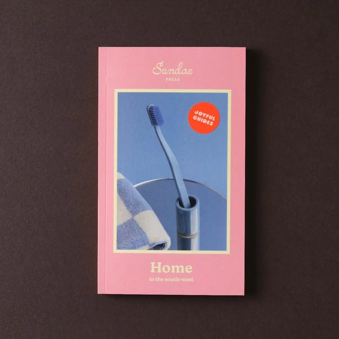 It was a pleasure to have been asked to contribute to the latest issue of @sundae.press 
A joyful guide on homes in the South West presented in a very beautiful little pocket book
&bull;
How lovely to have been included alongside so many wonderful So