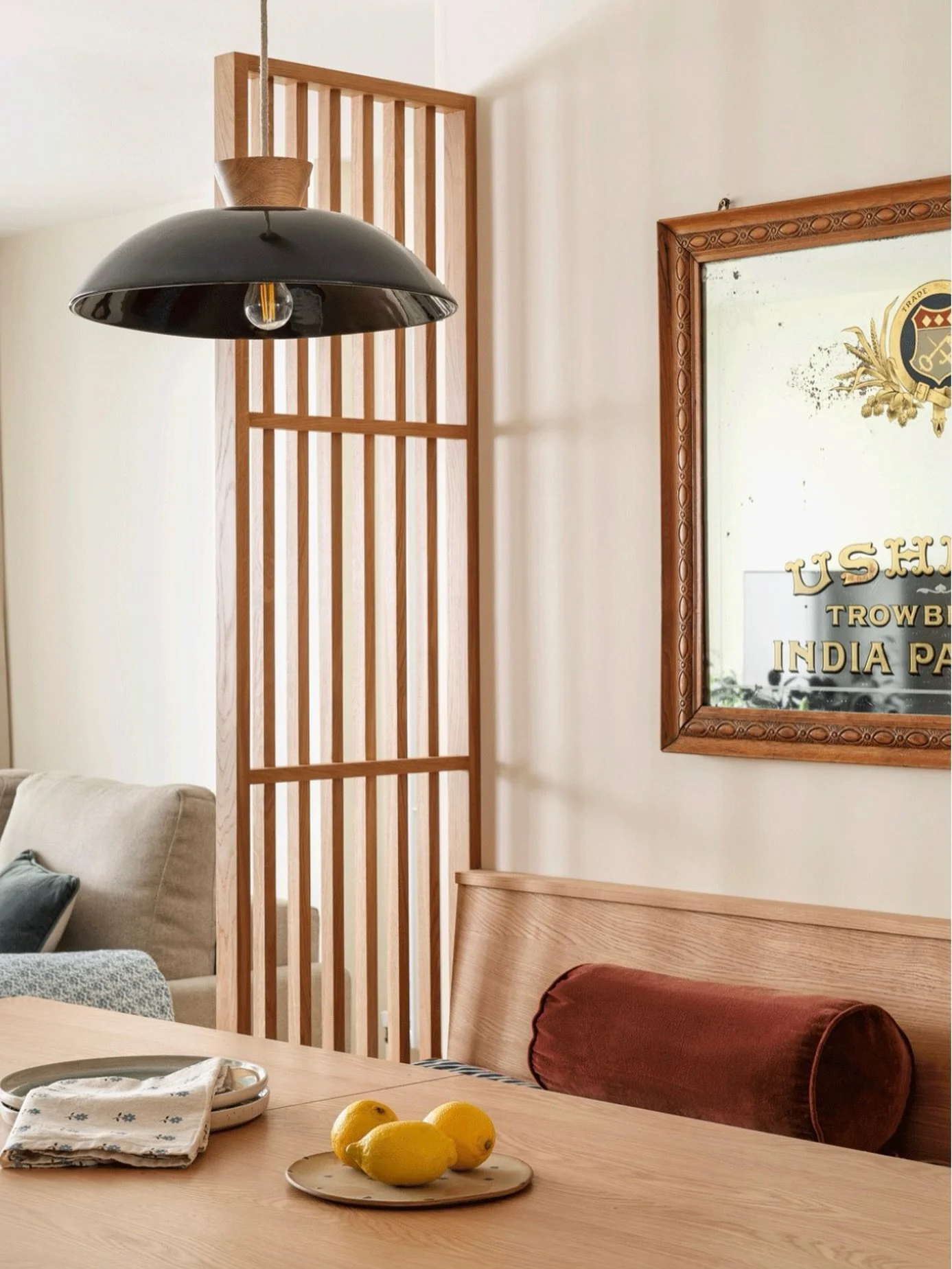 We love a slatted screen! They are so useful when creating a subtle division between zones in open plan spaces and when carefully considered can be a beautiful and practical feature in a space
&bull;
This little slatted screen in our Clifton Mews kit