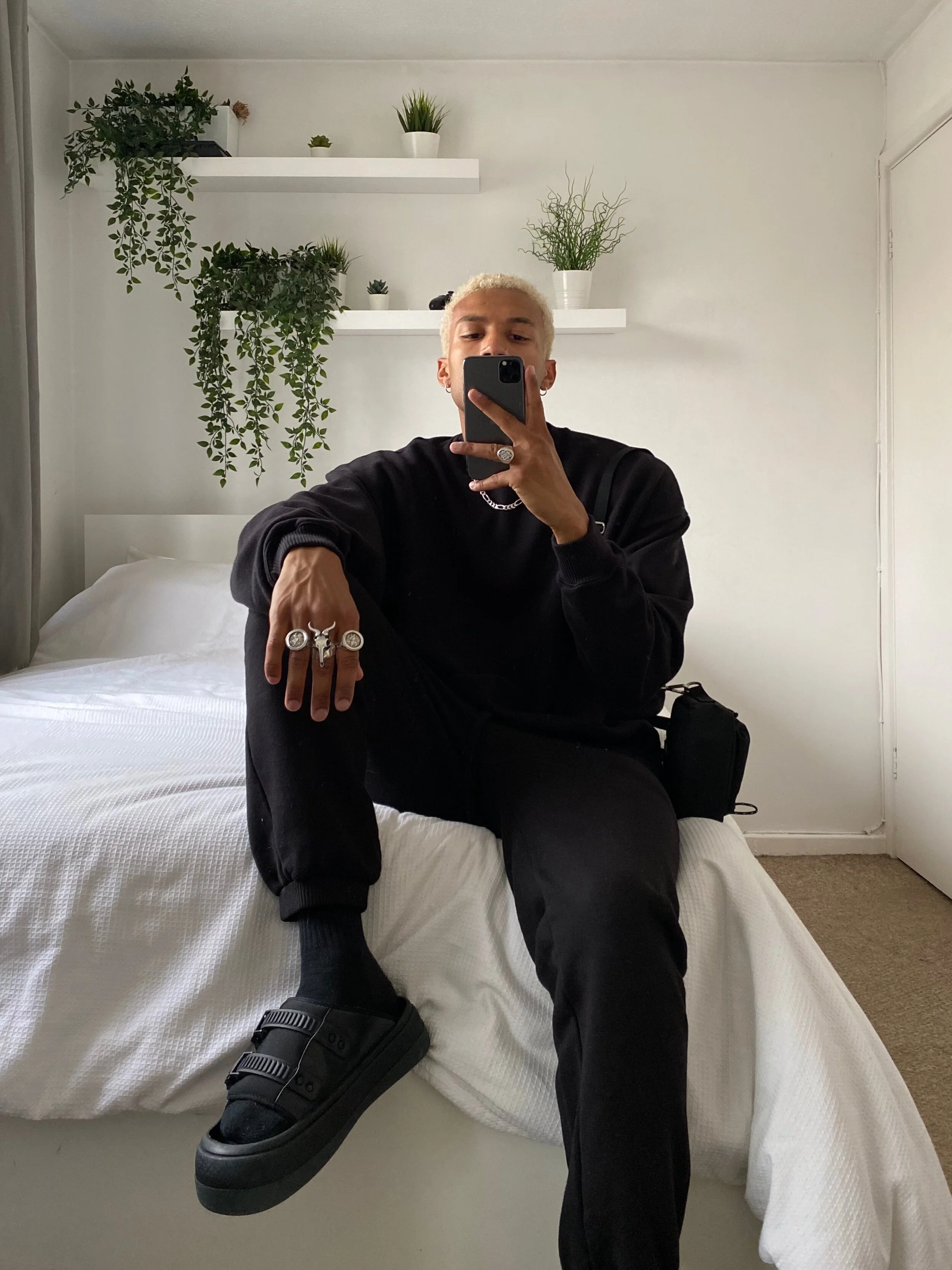 Facetune_17-06-2020-22-27-52.JPG