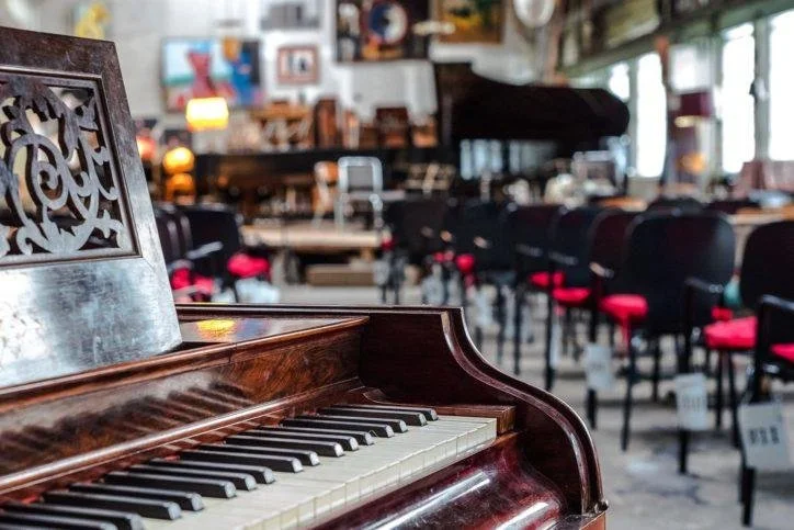 Christophori Piano Salon Berlin with tenor Kieran Carrel