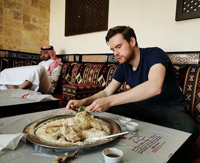 New video from Jeddah is up on my YT Channel, featuring the incredible old city - link in my Instagram bio. ⁣

And if you couldn&rsquo;t tell, the portion sizes here are huge!
⁣
📸 @arabiantrails