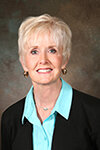 Debbie Emery - Presidente de la Junta