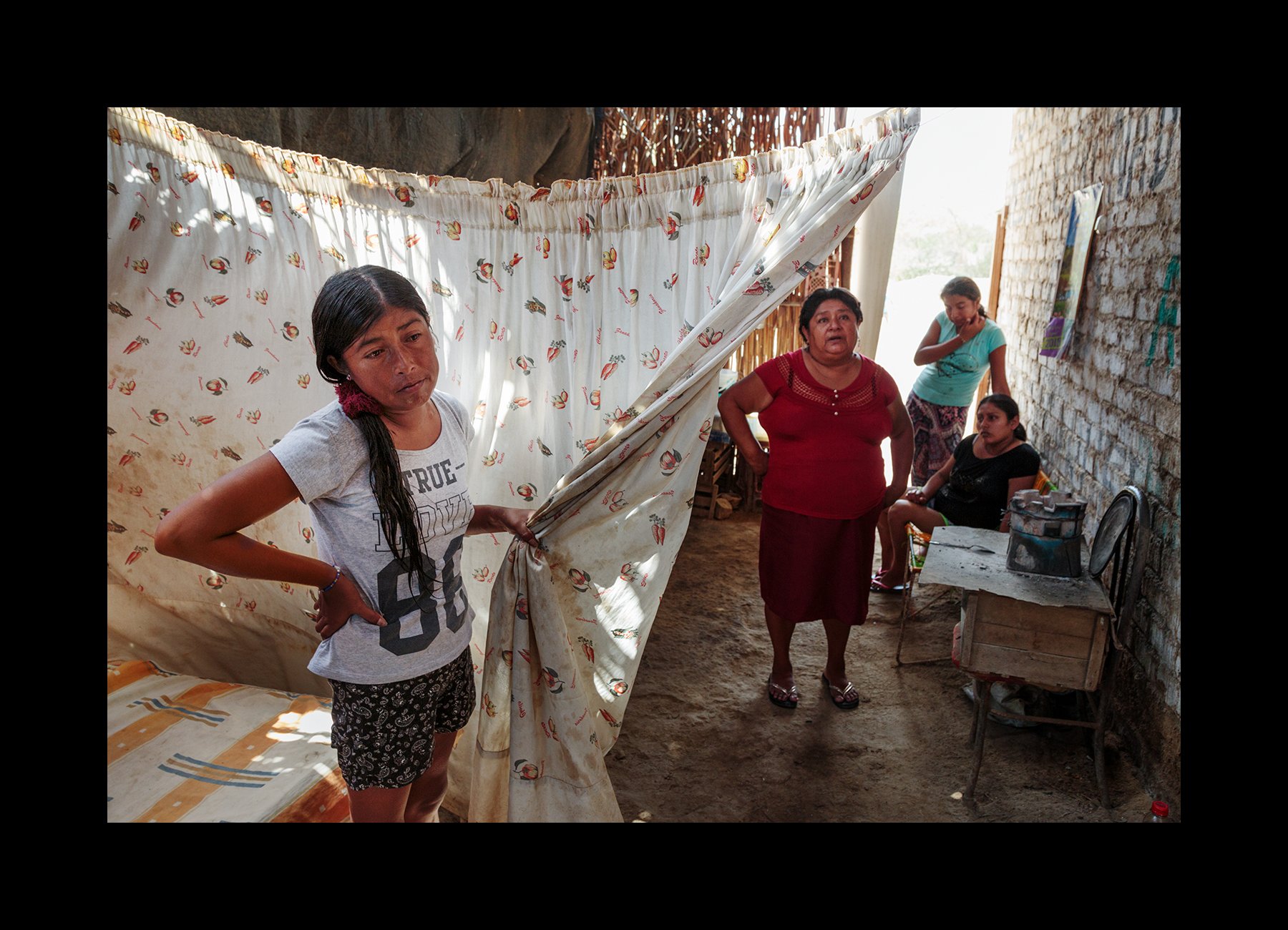  Mary Pacherres Alvarez, 32, in her parent’s home in Ignacio Escudero Montelima on February 11, 2018. She has had CKDnT for 8 years and has been on dialysis for 8 years. 