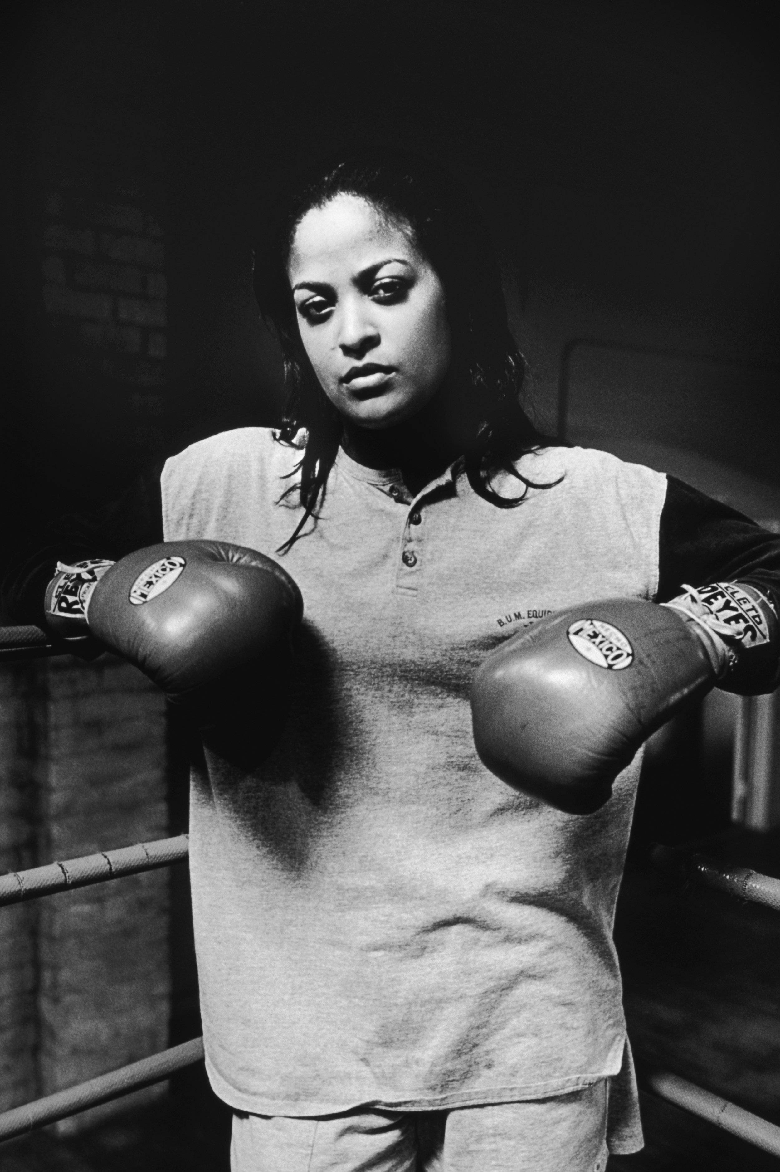  Laila Ali, daughter of legendary professional boxer, Muhammad Ali, trains at her gym in Los Angeles. 1999 