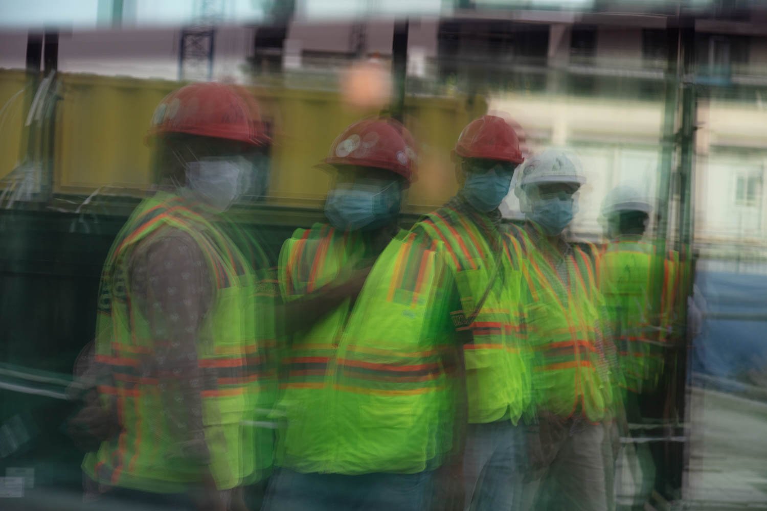  Scenes of workers on a construction site in Doha, Qatar on August 17, 2022. 