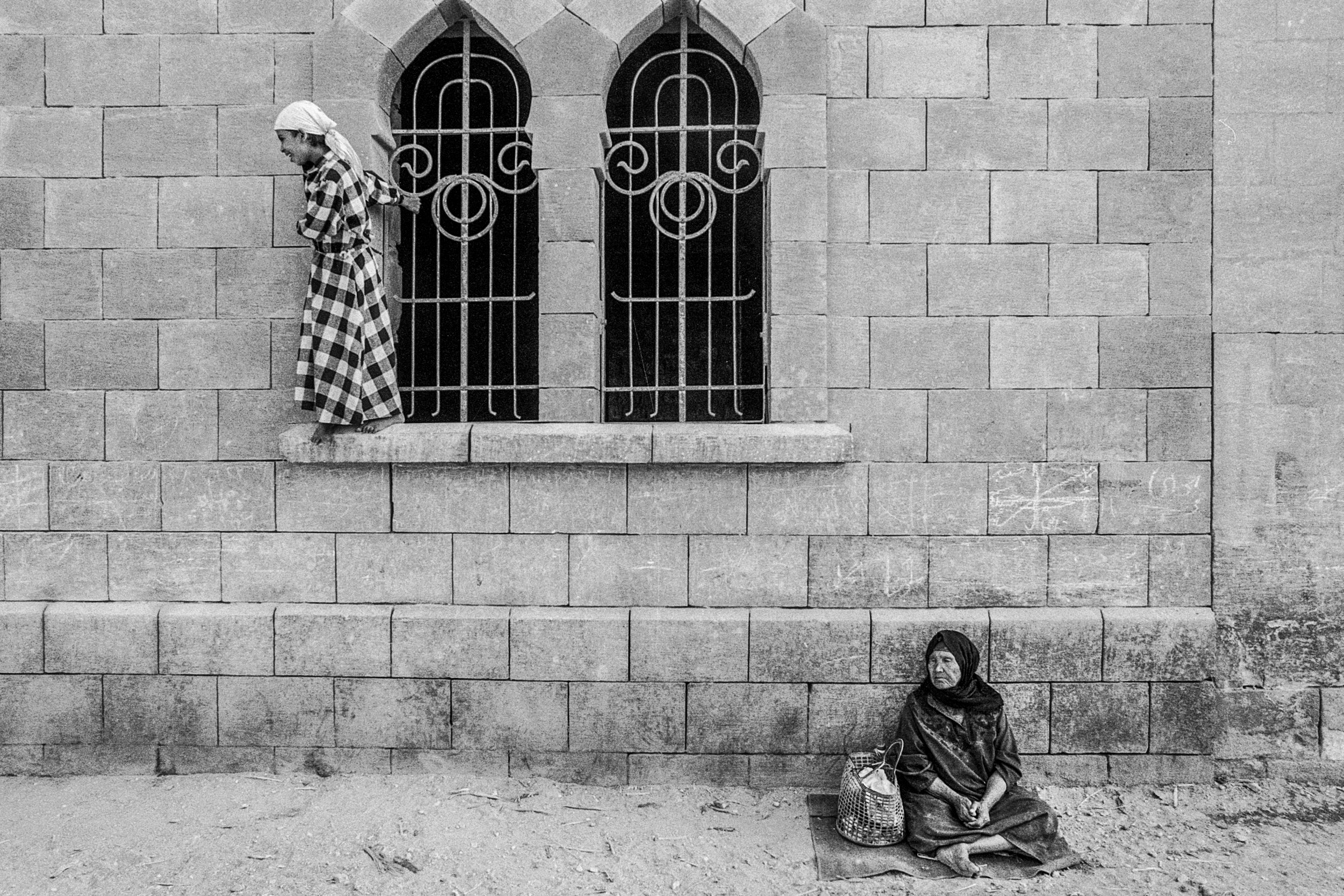  Scenes of daily life in the City of the Dead. 