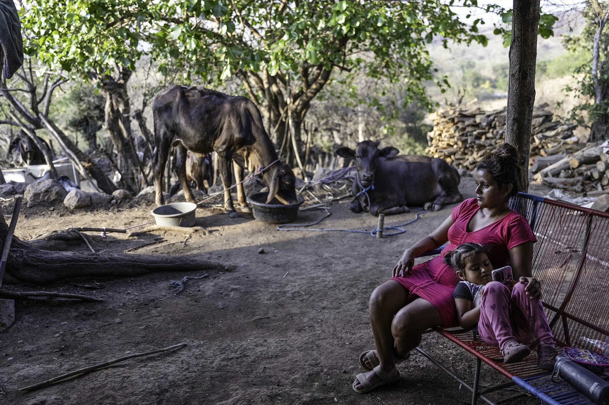  Domestic scene at a sugar cane worker’s home in Los Sitios, El Salvador on March 6, 2026. 