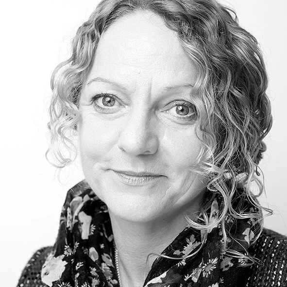 Have you got a headshot or profile photoshoot coming up? Here are 3 tips to help, whether your the photographer or the person being photographed.