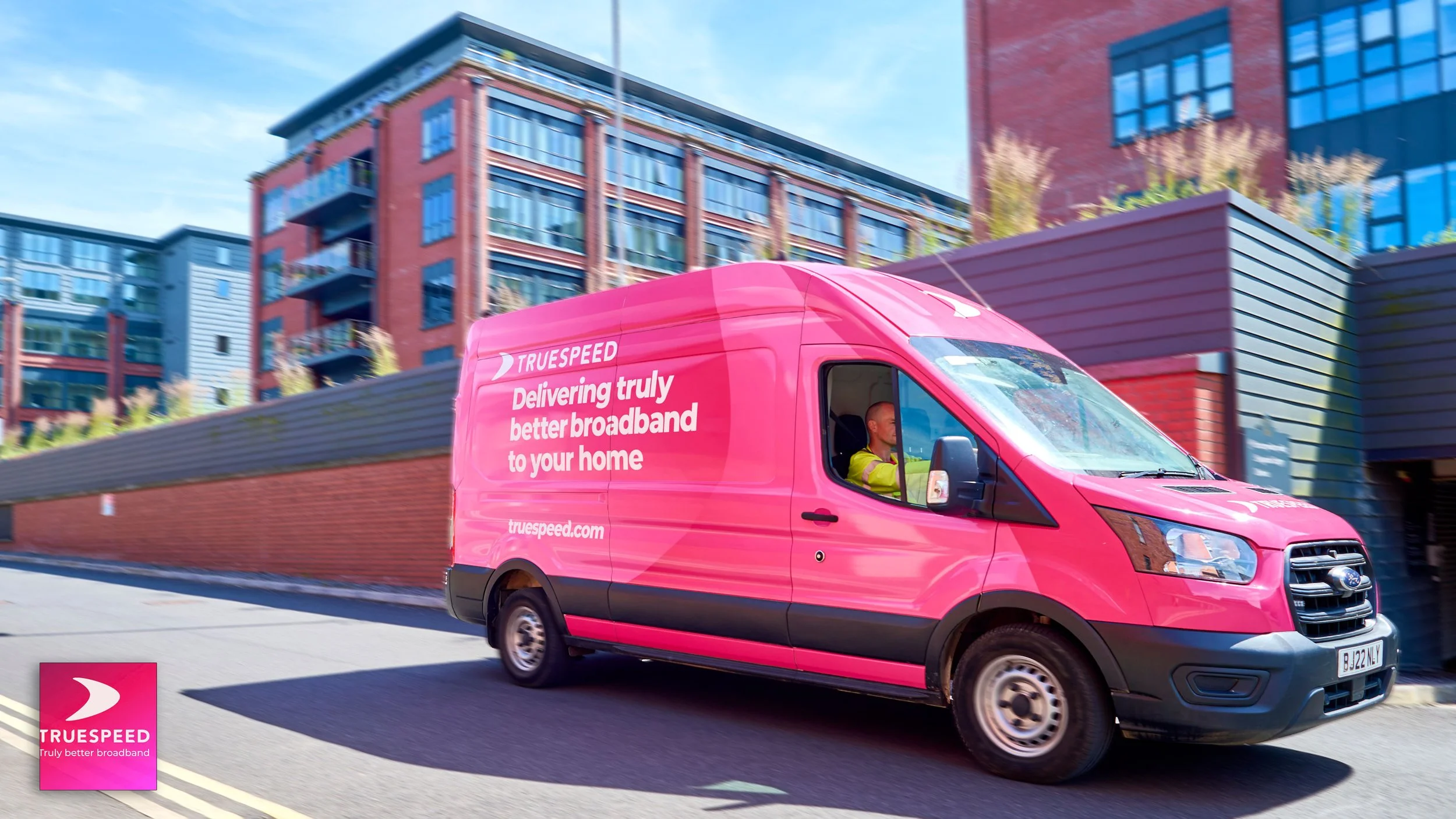 Truespeed van photography, link to Business & Marketing Photography page."