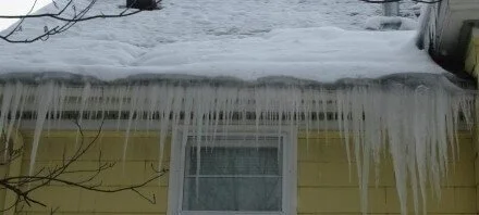 Ice Dams: how to prevent and how to remove