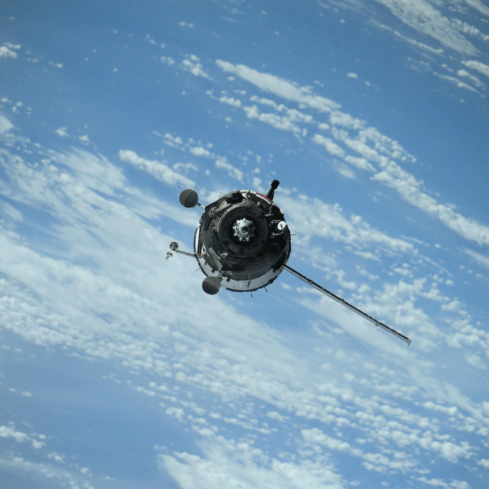 Episode 35 - Nightflyers: White Rabbit