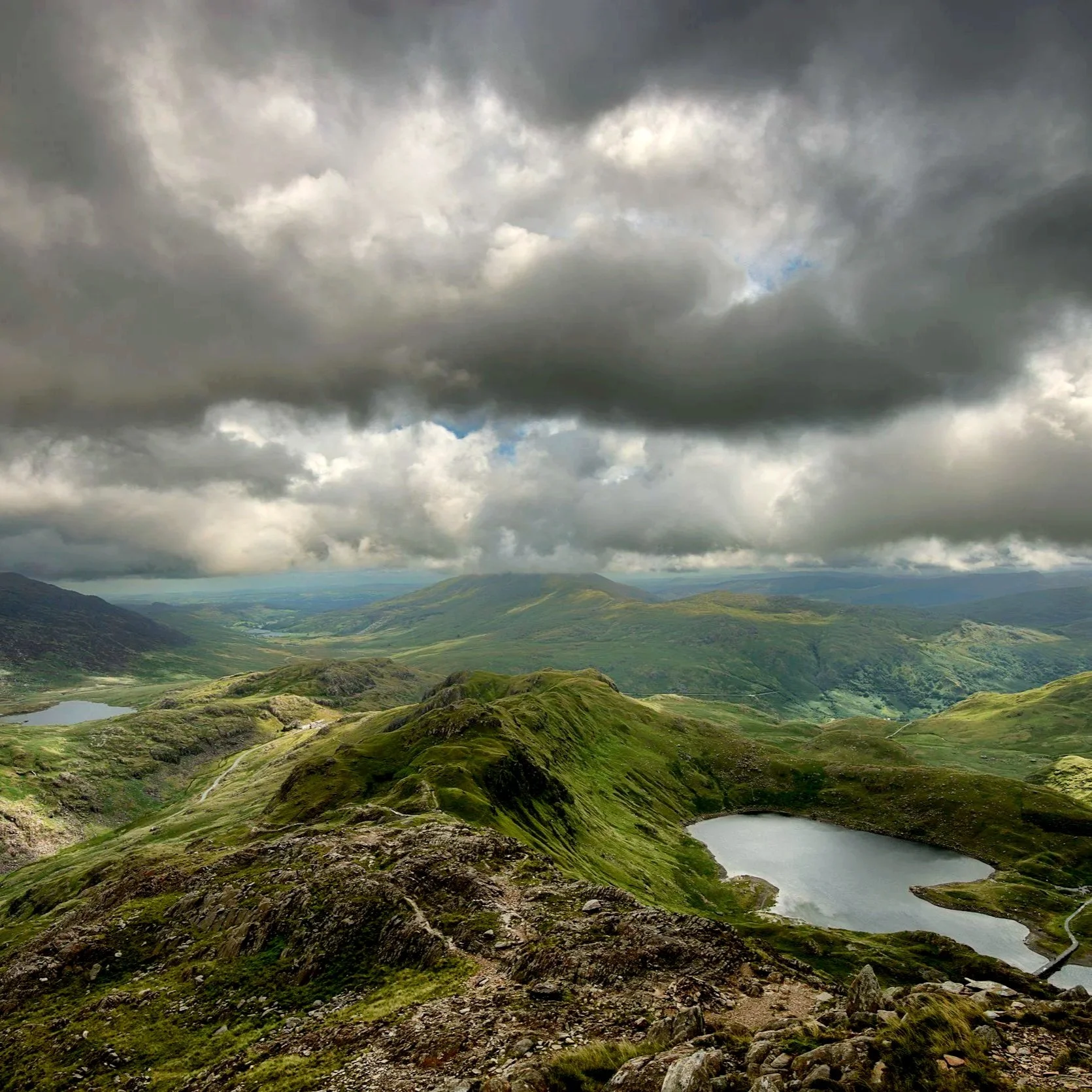 Episode 251 - Canaries or Alien Party Crashers