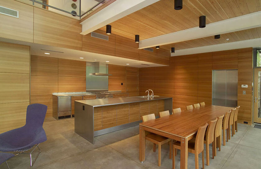 interior_kitchen_dining.jpg