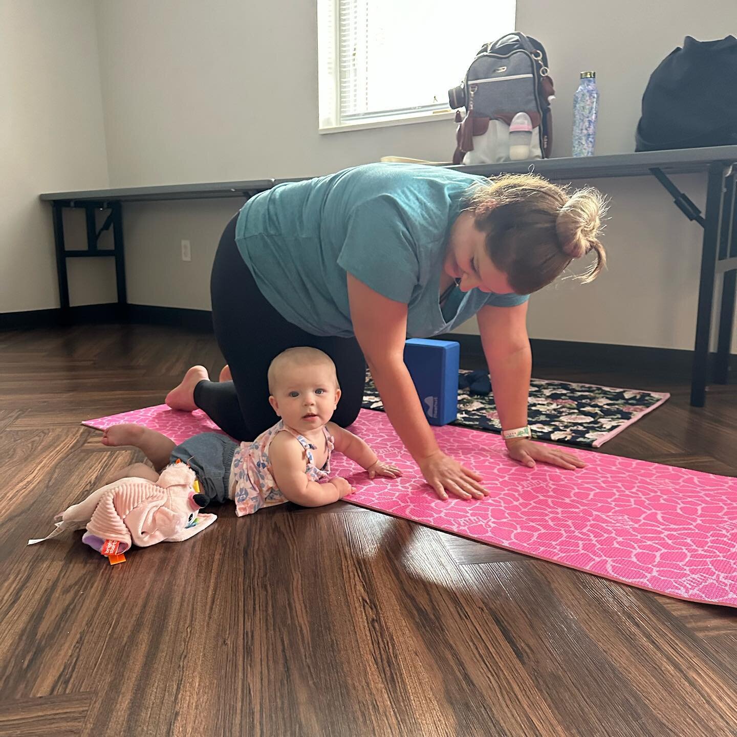 Just trying to be like Mama 💕

#mamayogatn #knoxvilleyoga #yogaknoxville #yogaknox #knoxrocks #rpyt #ryt200 #prenatalyoga #postpartumyoga #gentleyoga #pelvicfloorhealth #knoxville #maryville #knoxvillemoms #smokymountains #sevierville #knoxmoms  #yo