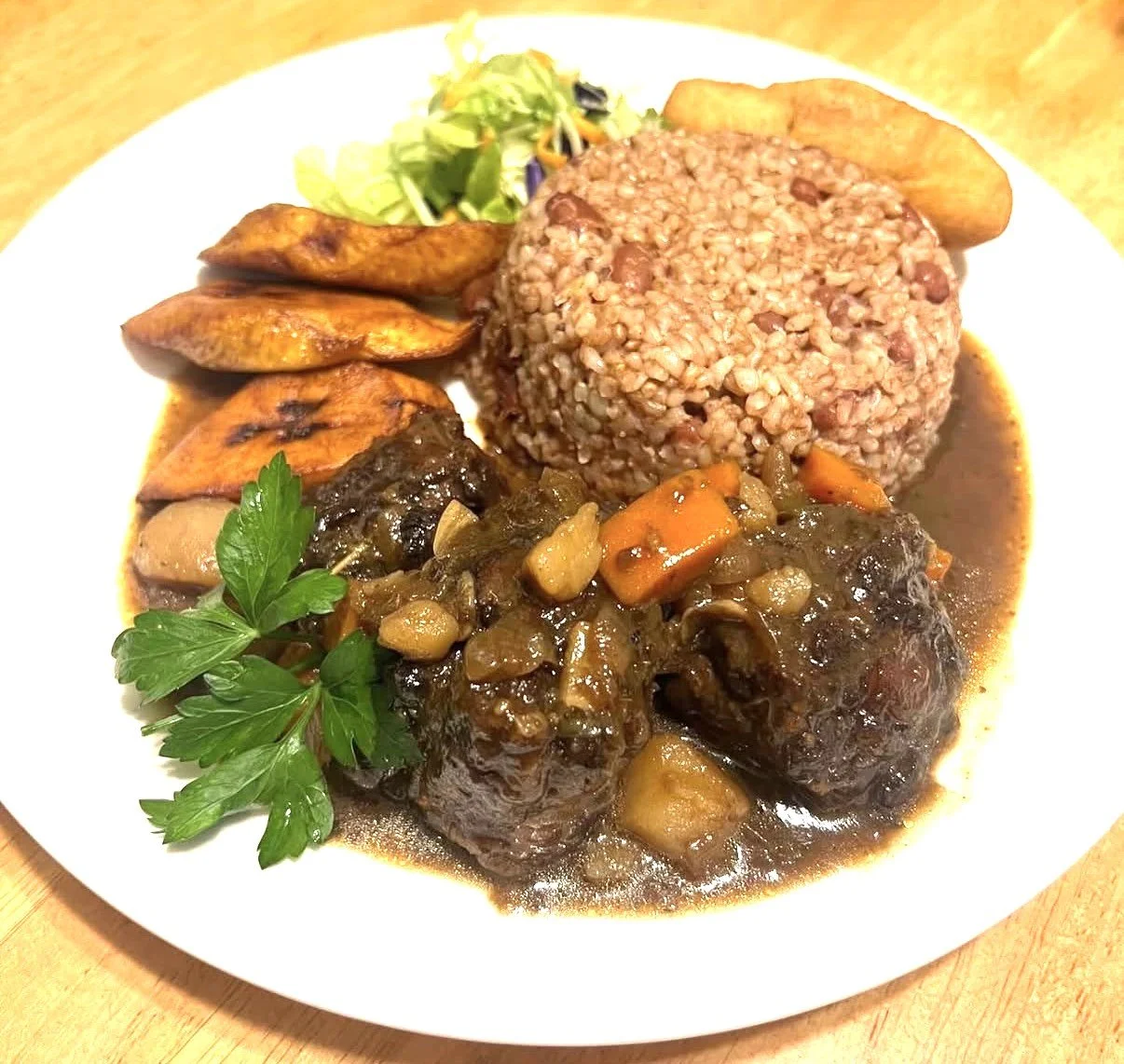Jamaican food pop-up👀