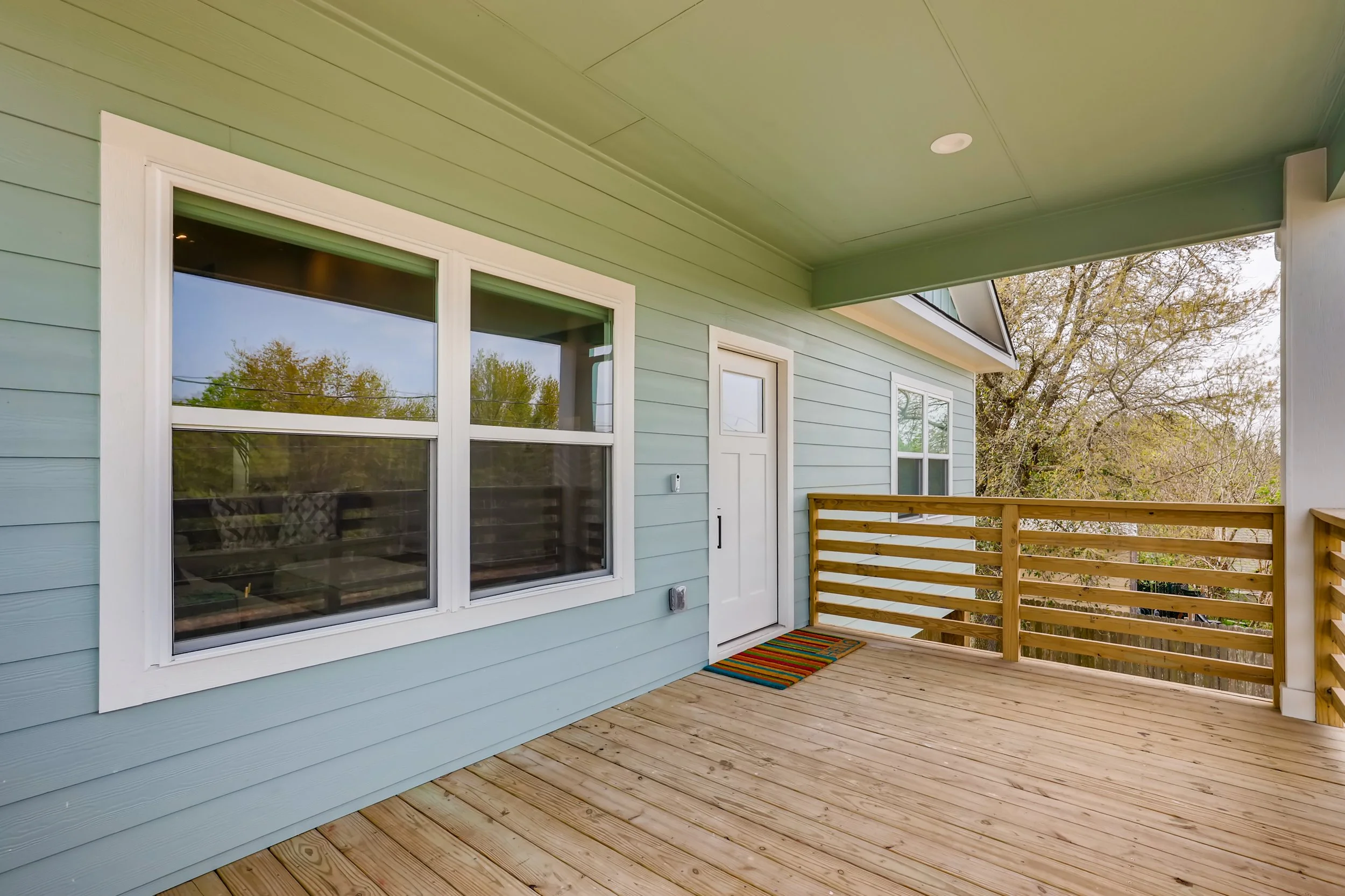 319 8th St San Leon TX 77539-print-004-001-Exterior Front Entry-3600x2400-300dpi.jpg