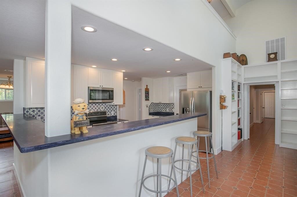 Putnam Builders Unique Kitchen Second Street San Leon Custom Residential Beach Home Kemah, Texas Construction