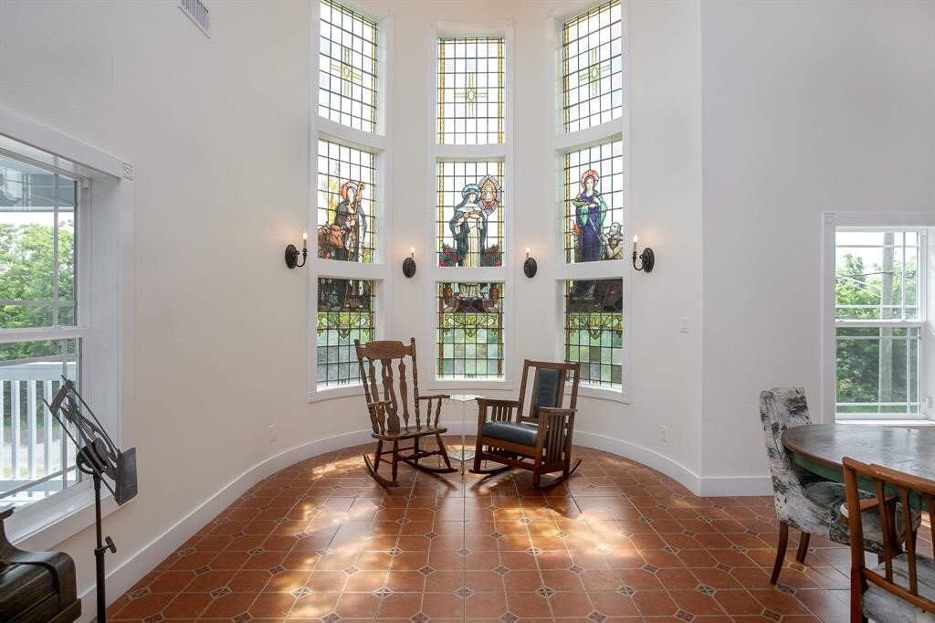 Putnam Builders Unique Interior Second Street San Leon Custom Residential Beach Home Kemah, Texas Construction