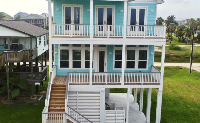 Putnam Builders Custom Kitchen Jamaica Beach Residential Beach Home