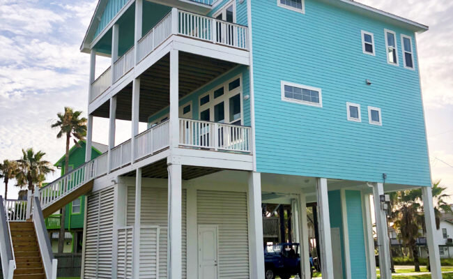 Putnam Builders Custom Kitchen Jamaica Beach Residential Beach Home