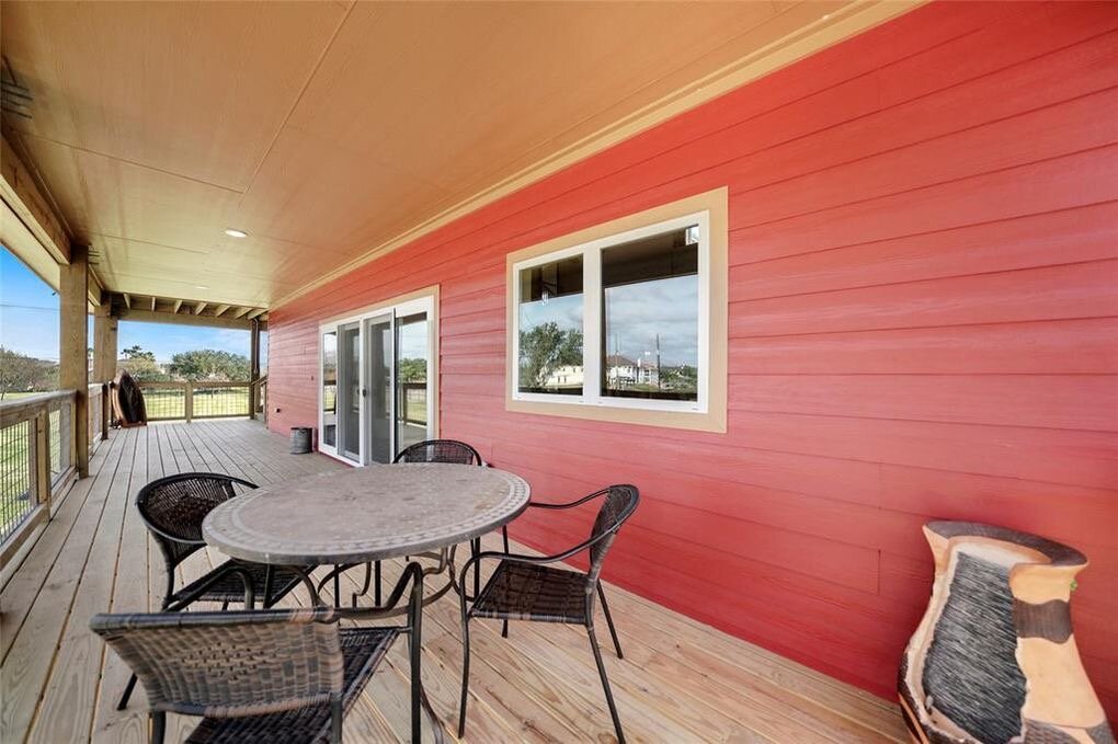 Putnam Builders Lakeside Custom Build Residential Barn Beach Multi Level Home Kemah, Texas Construction