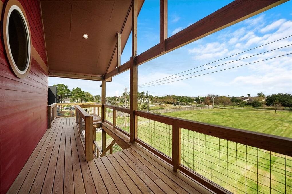 Putnam Builders Lakeside Custom Build Residential Barn Beach Multi Level Home Kemah, Texas Construction