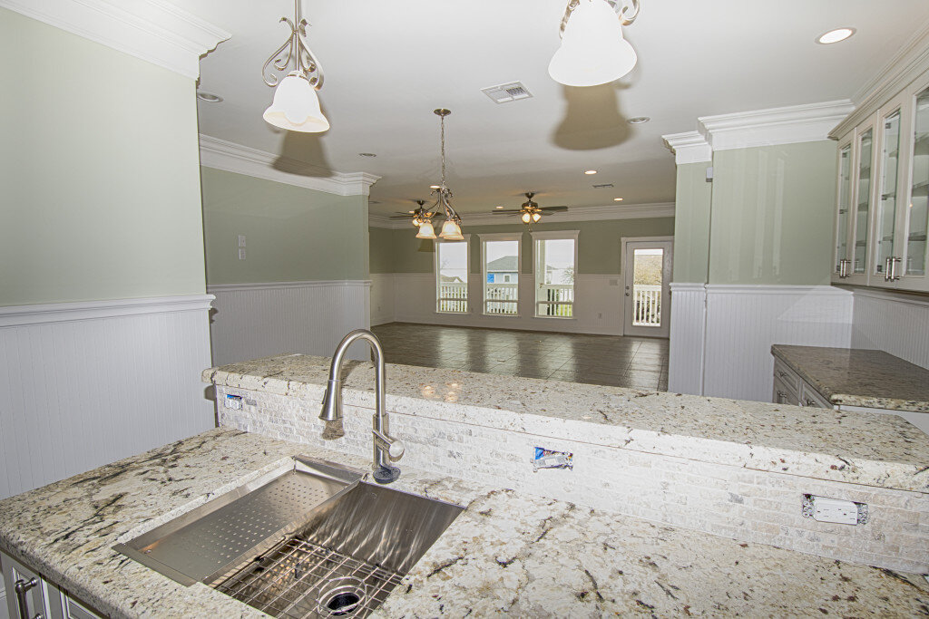 Putnam Builders Beautiful New Residential Custom Home La Porte, Texas Construction