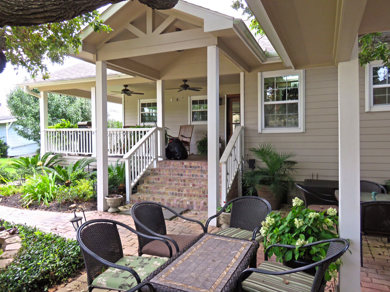 Putnam Builders Leo Custom Residential Estate Beach House Kemah, Texas Construction