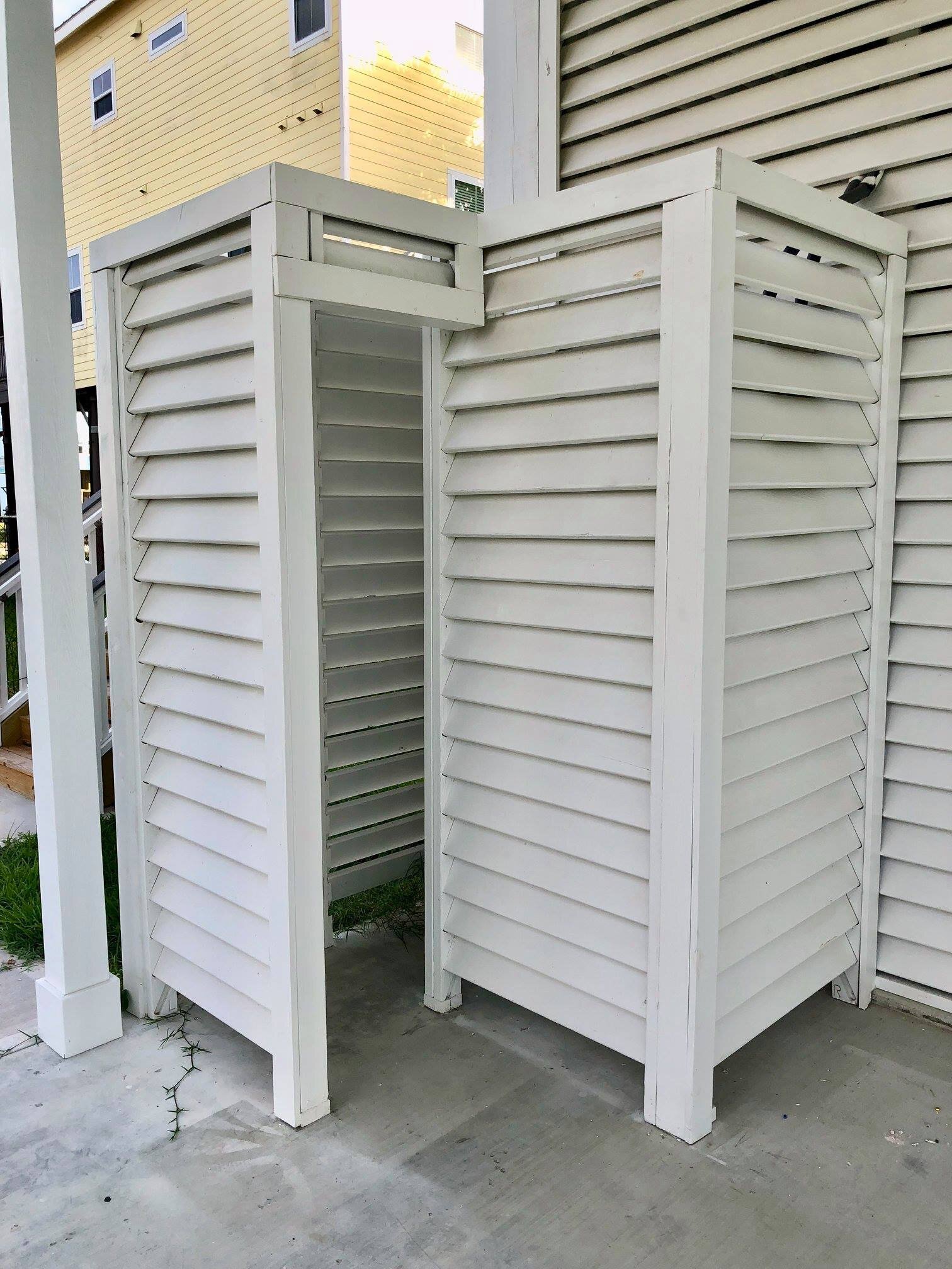 Putnam Builders Custom Out Door Shower in Jamaica Beach Residential Beach Home