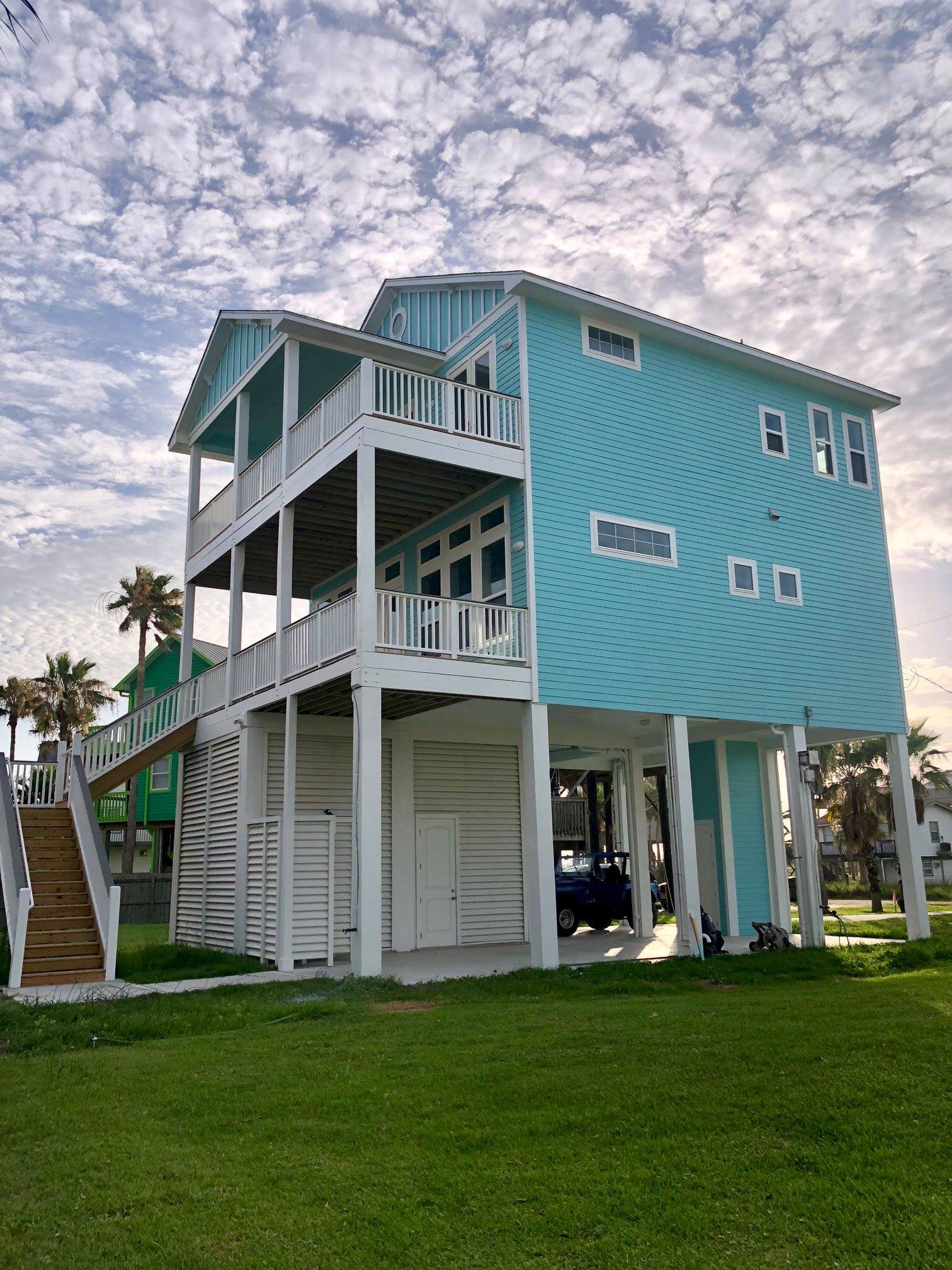 Putnam Builders Custom Jamaica Beach Residential Beach Home