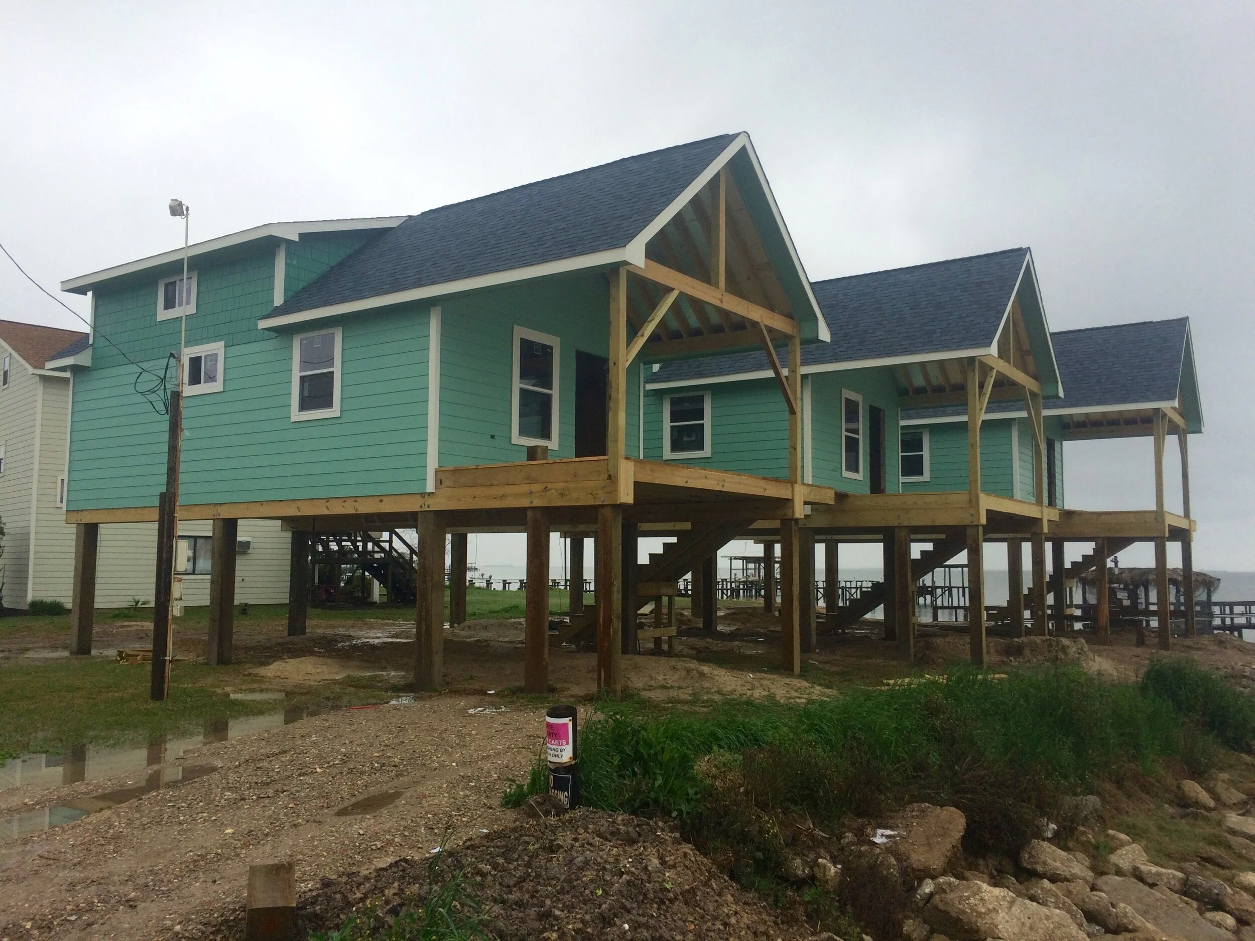 3 WATER FRONT CABINS.jpeg