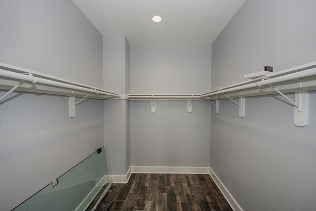 Lakeside Closet.jpeg