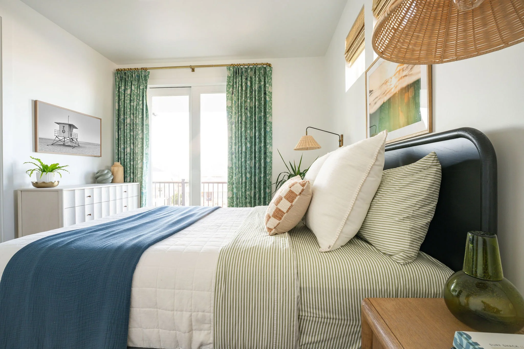 Bedroom & Curtains.jpg