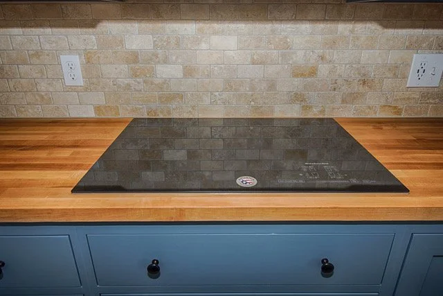 Lakeside Kitchen stovetop2.jpeg