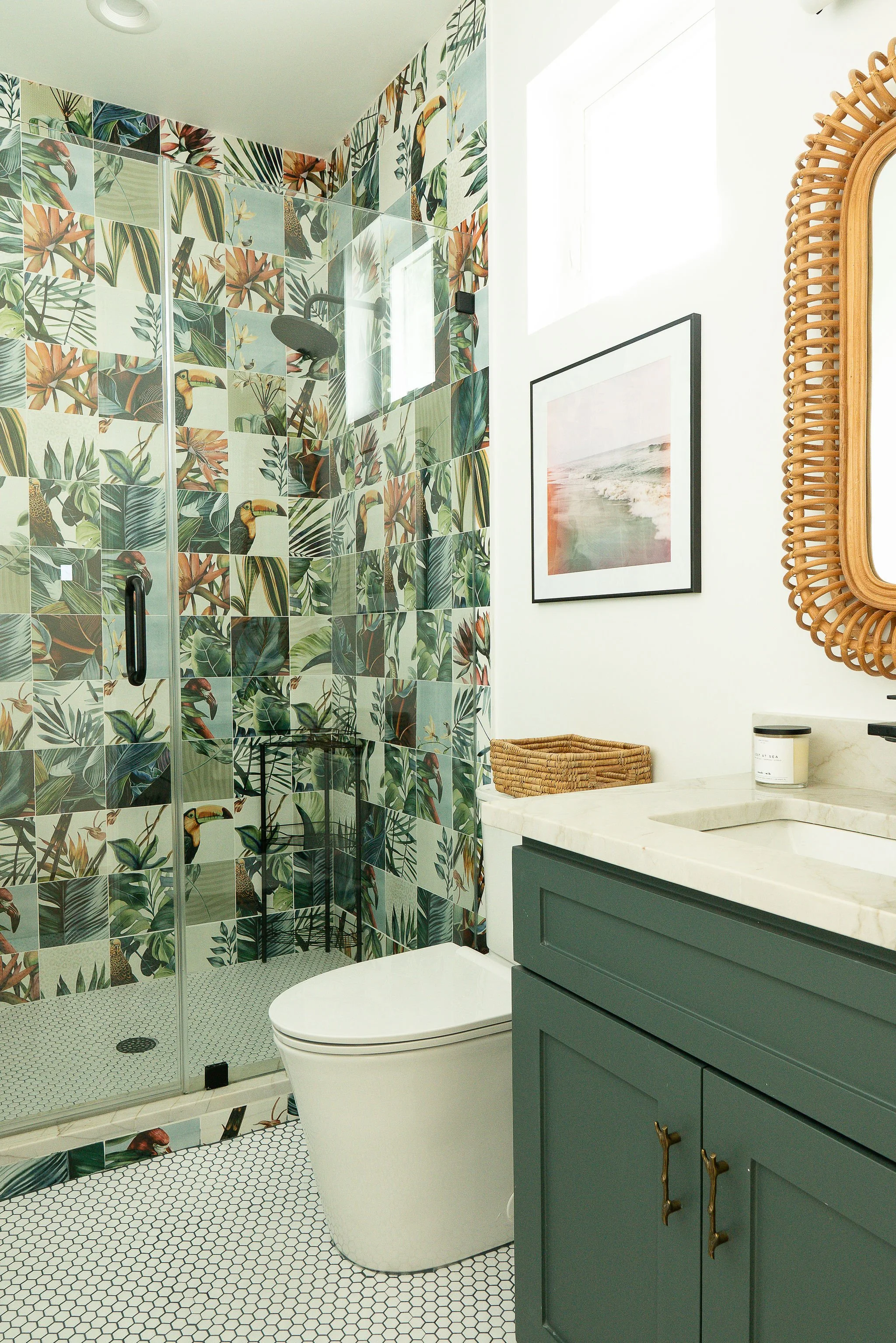 Wallpaper bird bath.jpg