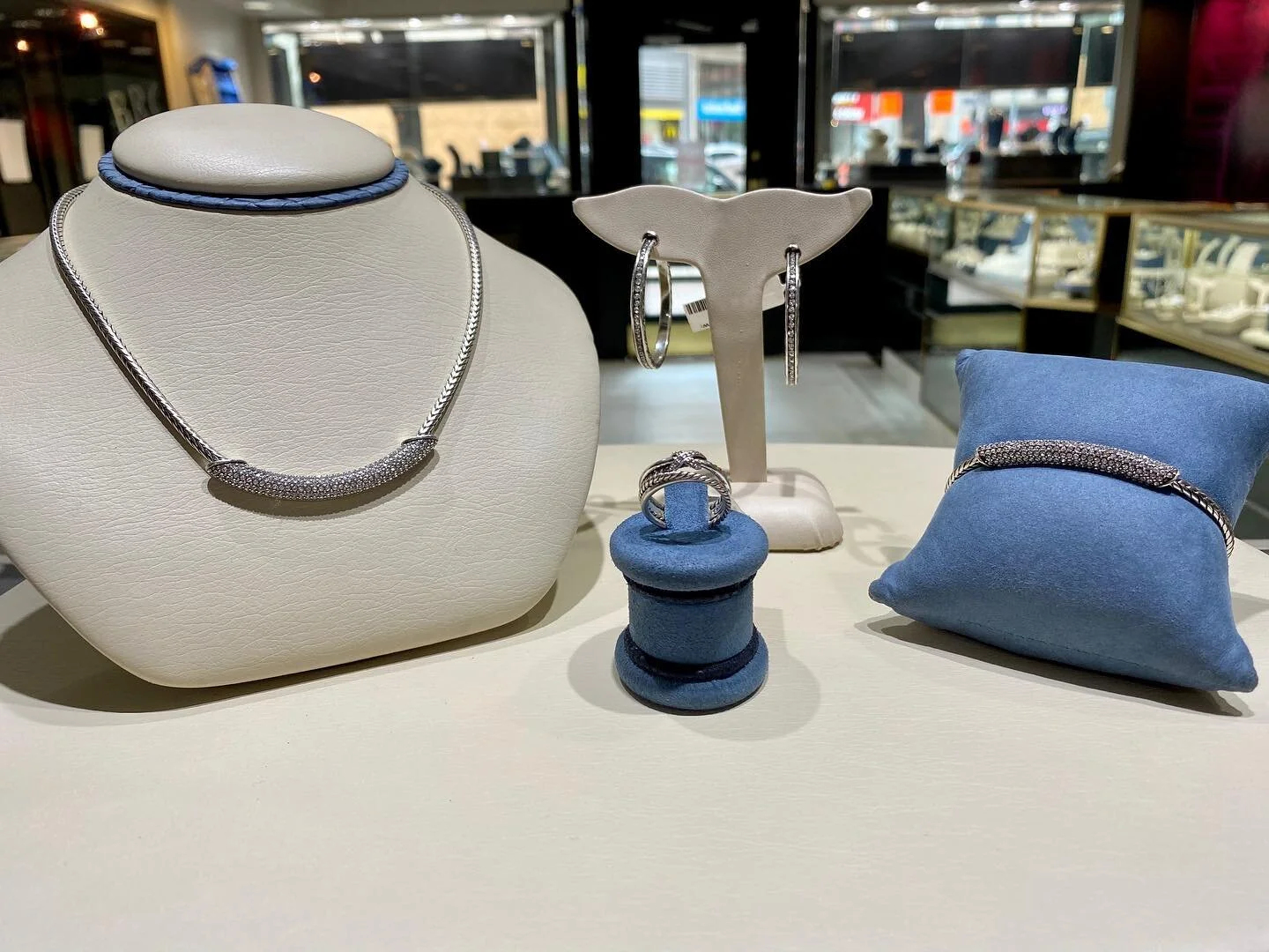 Loaning Broff S Diamond Loan Co