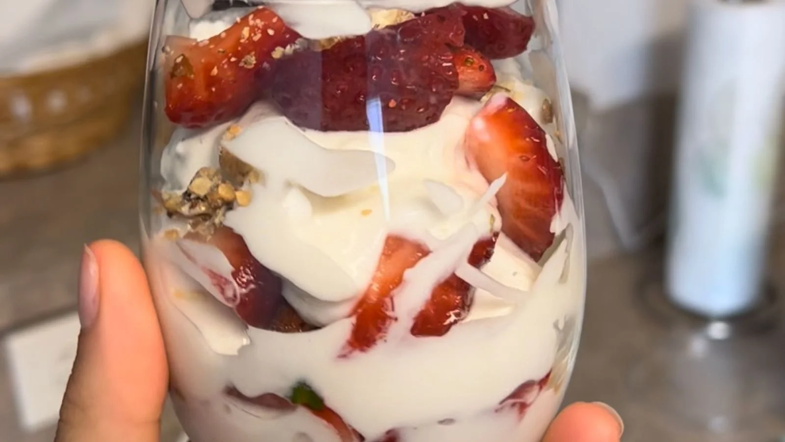 Vanilla Yogurt Parfait