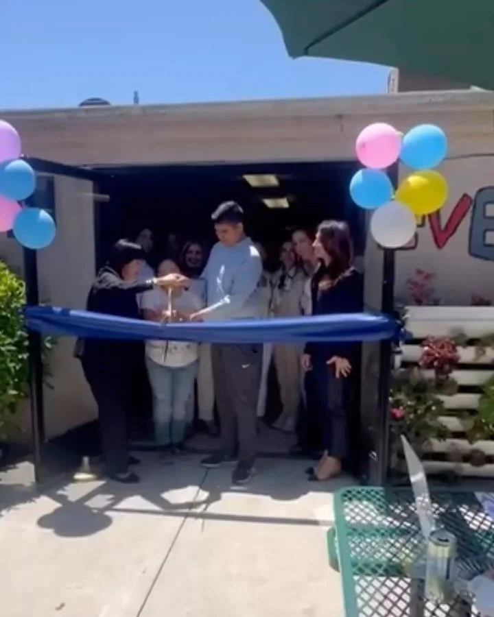 Such a memorable afternoon at @thehelpgroup for the ribbon cutting ceremony of the LB Beyond the Garden area! Swipe to see more from this exciting day including photos of the LB Daily Living Skills Room and Bloom Caf&eacute; made possible by donors l